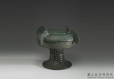 图片[2]-Pu food container with openwork and coiling kui-dragon pattern, mid-Spring and Autumn period, c. 7th-6th century BCE-China Archive